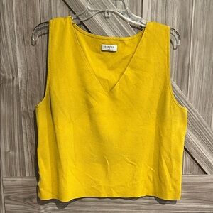Babaton Women's Yellow V-Neck Tank Top